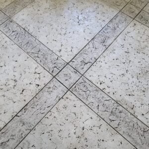 Trevi square with border