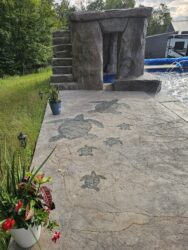 Inca decorative concrete inlaid with HONU Large sea turtle